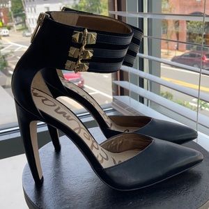 Sam Edelman pointy heels with gold accents